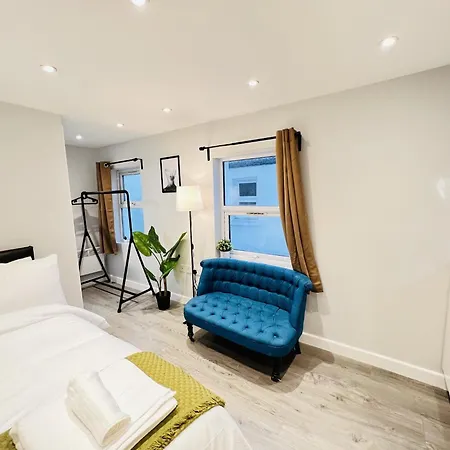 Battersea Studios By Sleepy London Room photo