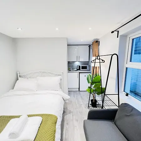 Battersea Studios By Sleepy London Room photo