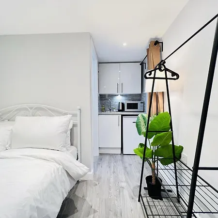 Battersea Studios By Sleepy London Room photo