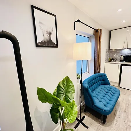 Battersea Studios By Sleepy London Room photo
